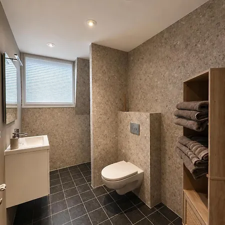 In Historic - Tesstays Appartement